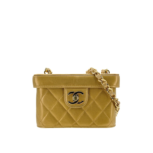 CHANEL VINTAGE CHAIN SHOULDER VANITY BAG GOLD LAMB SKIN 90293506