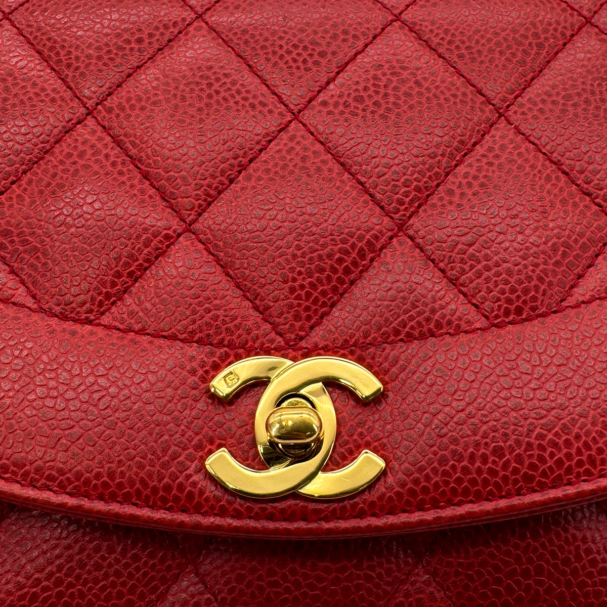 CHANEL VINTAGE DIANA SMALL CHAIN SHOULDER BAG RED CAVIAR SKIN 90293507