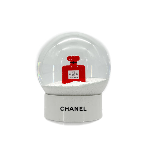 CHANEL SNOW GLOBE 2018 NO5 PERFUME MOTIF CLEAR RED 90294161 - PURPOSE
