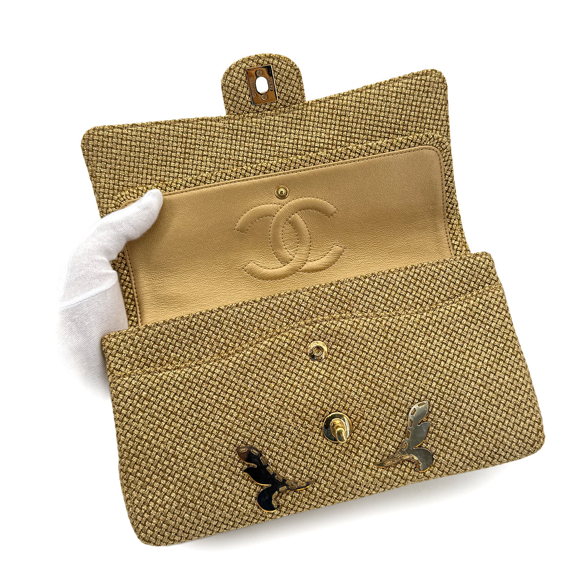 CHANEL MATELASSE FLORAL MOTIF MIRROR CRUISE COLLECTION CHAIN SHOULDER BAG GOLD EMBELLISHED RAFFIA 90294979