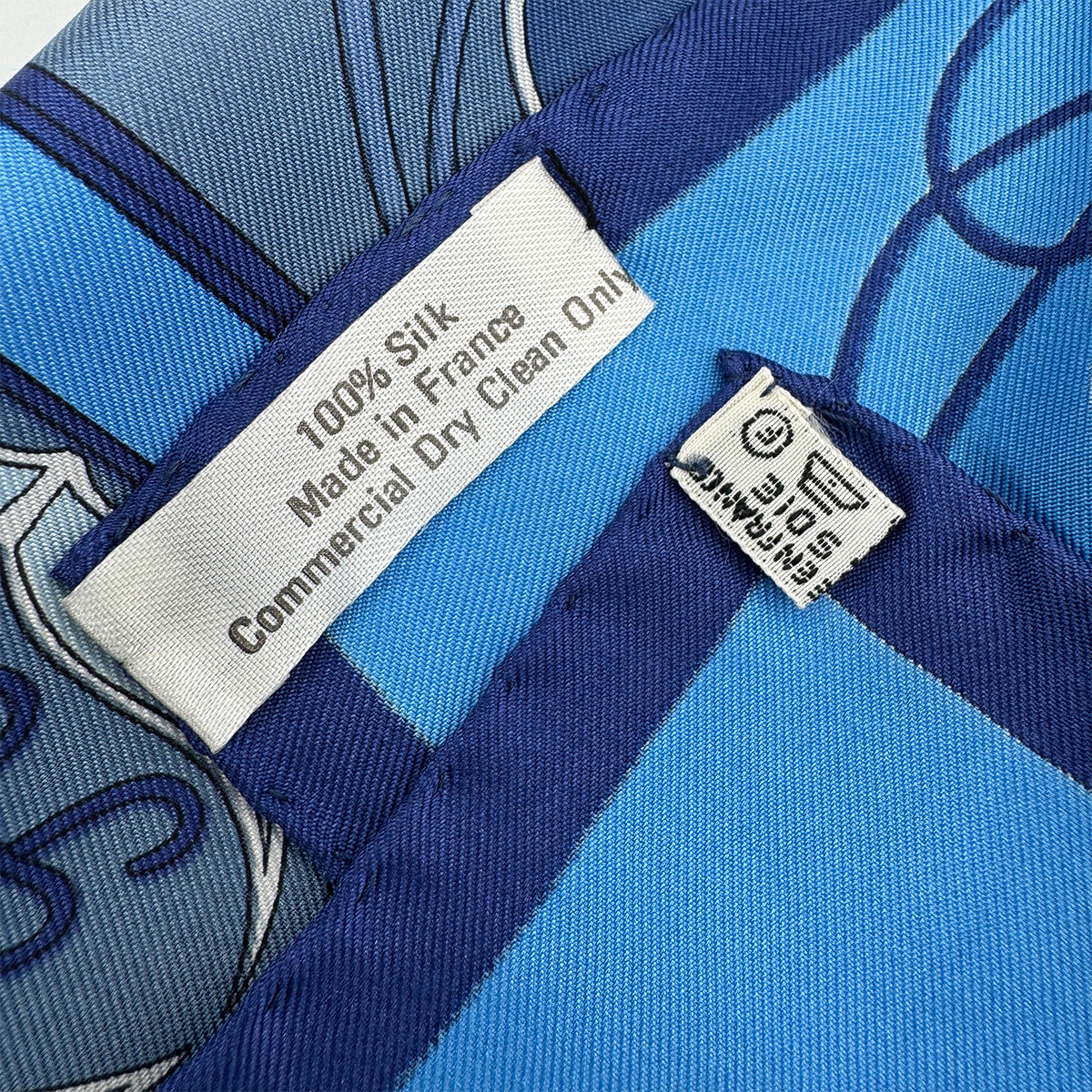 HERMES CARRE 90 SCARF FOLKLORE BLUE SILK 90295131