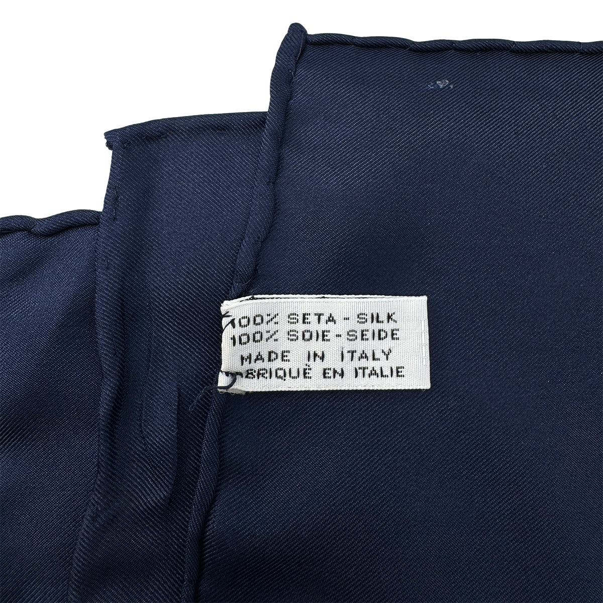 CHANEL VINTAGE COCOMARK SCARF NAVY RED SILK 90295815