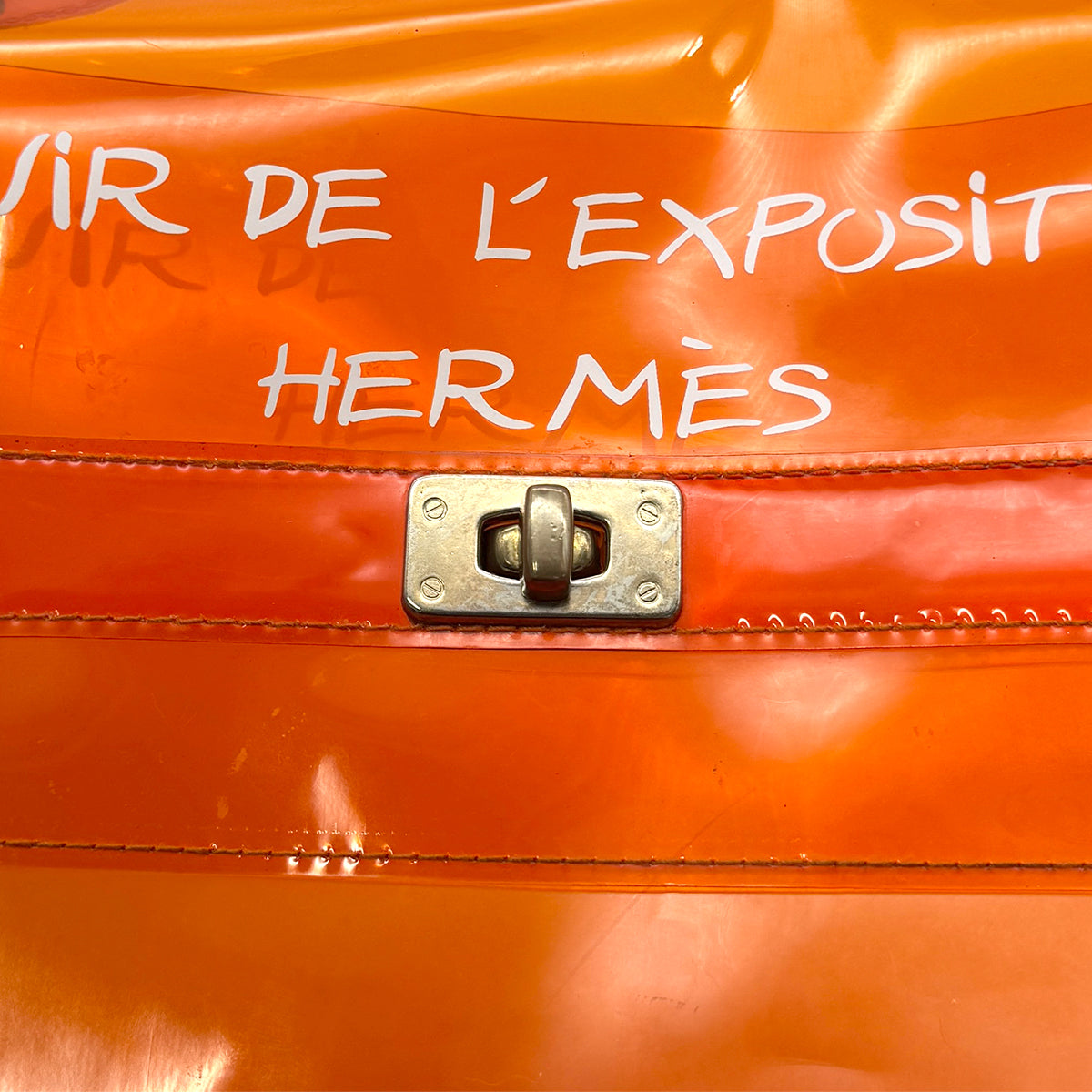 HERMES VINYL KELLY SOUVENIRDEL' EXPOSITION 1998 ORANGE VINYL HAND BAG 90295822