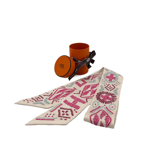 HERMES TWILLY KELLY EN PERLES SCARF IVORY PINK SILK 90295856 - PURPOSE