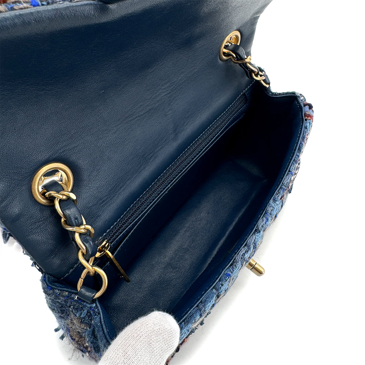 CHANEL CHAIN SHOULDER BAG BLUE TWEED 90296567