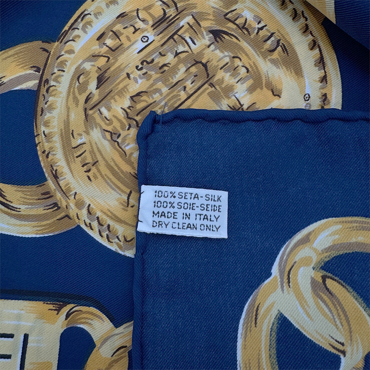 CHANEL VINTAGE SCARF COCOMARK CHAIN PATERN NAVY YELLOW SILK 90296575