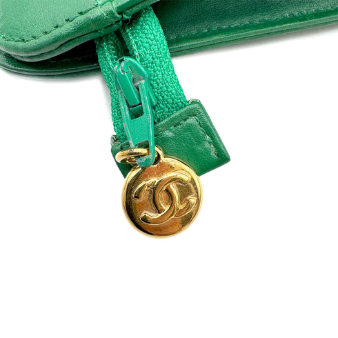 CHANEL VINTAGE BIG COCO CLEAR CLUTCH BAG POUCH GREEN VINYL LAMB SKIN 90296732 - PURPOSE