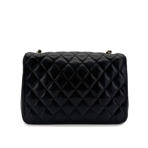 CHANEL VINTAGE MATELASSE HALF MOON CHAIN SHOULDER BAG BLACK LAMB SKIN 90297522 - PURPOSE