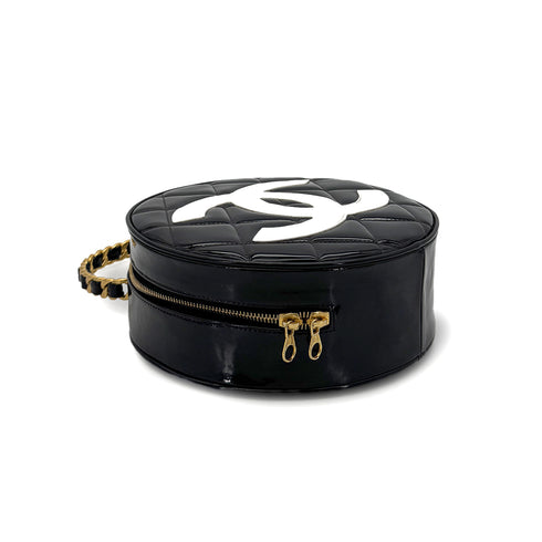 CHANEL VINTAGE ROUND VANITY HAND BAG BLACK ENAMEL 90298334