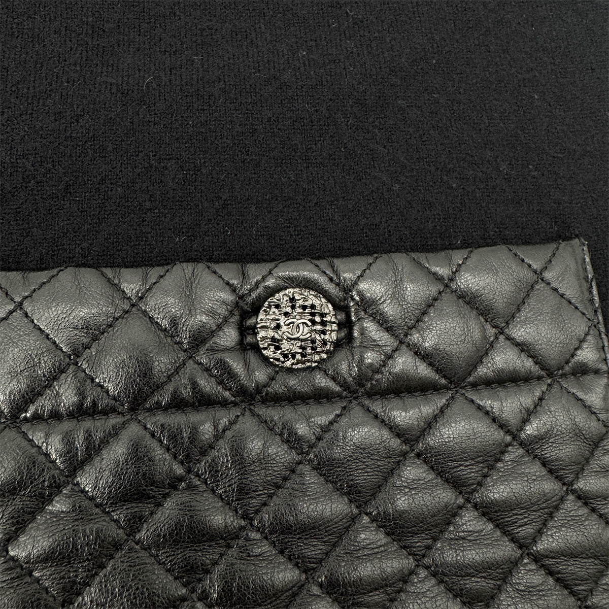 CHANEL COCO BUTTON MATELASSE LAMB SKIN POCKET LONG SLEEVE KNIT DRESS WOOL 38 P44 RTW 90298342