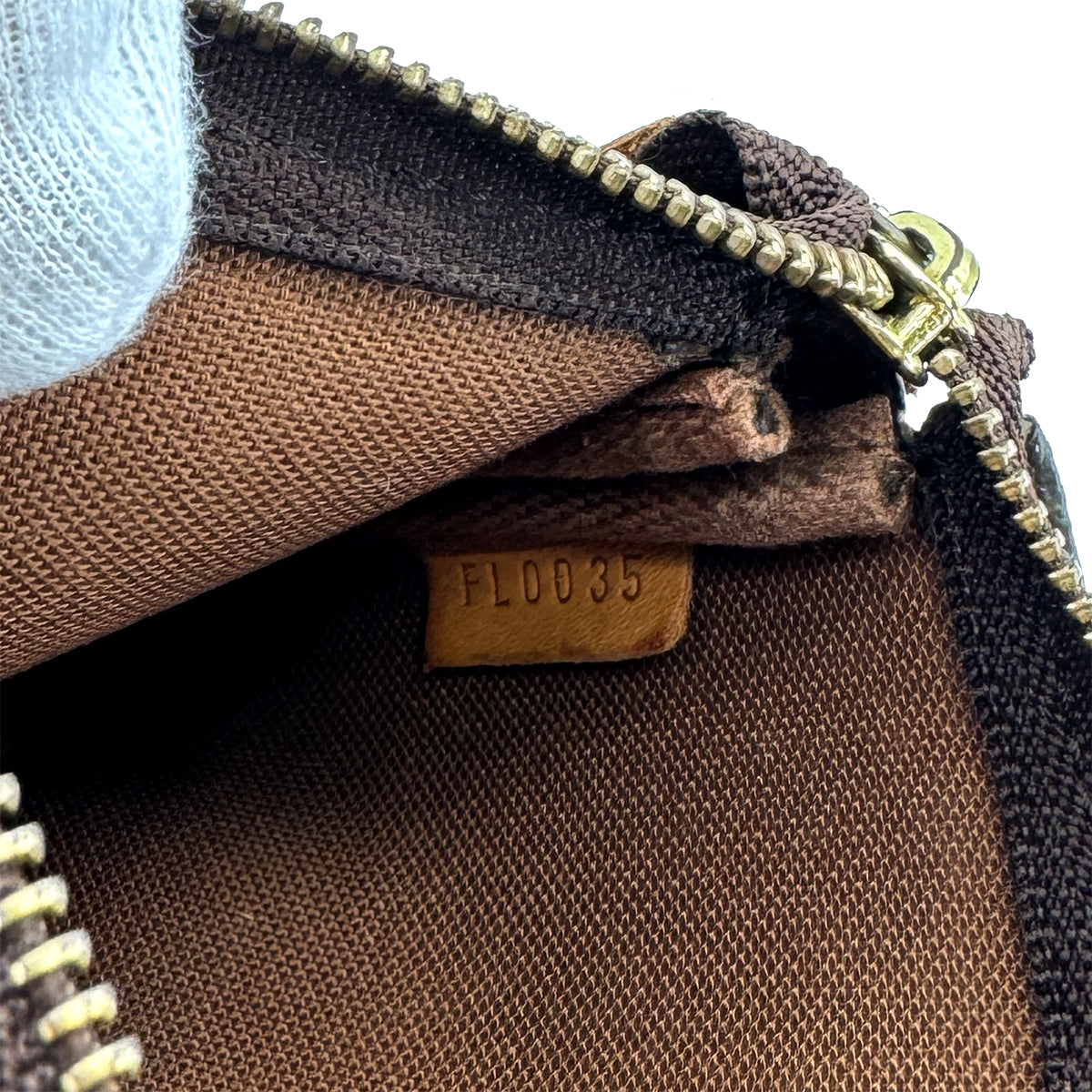 LOUIS VUITTON MONOGRAM MINI POCHETTE ACCESSOIRES HAND BAG M58009 90299069