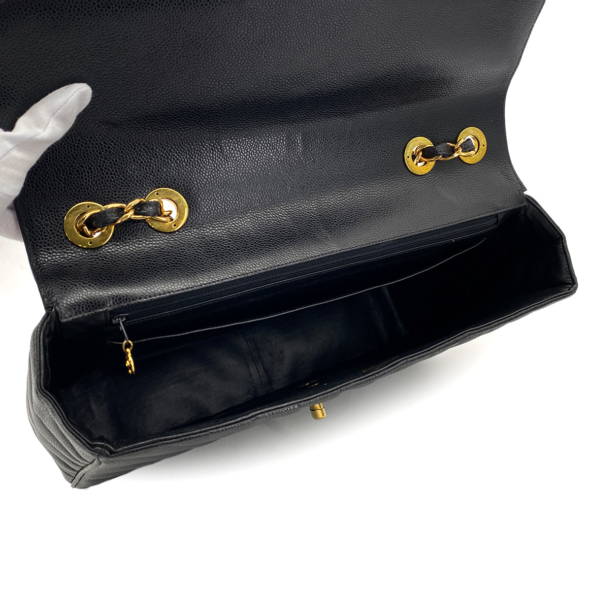 CHANEL VINTAGE MAXI CHEVRON CHAIN SHOULDER BAG BLACK CAVIAR SKIN 90299091