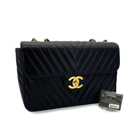 CHANEL VINTAGE MAXI CHEVRON CHAIN SHOULDER BAG BLACK CAVIAR SKIN 90299091 - PURPOSE