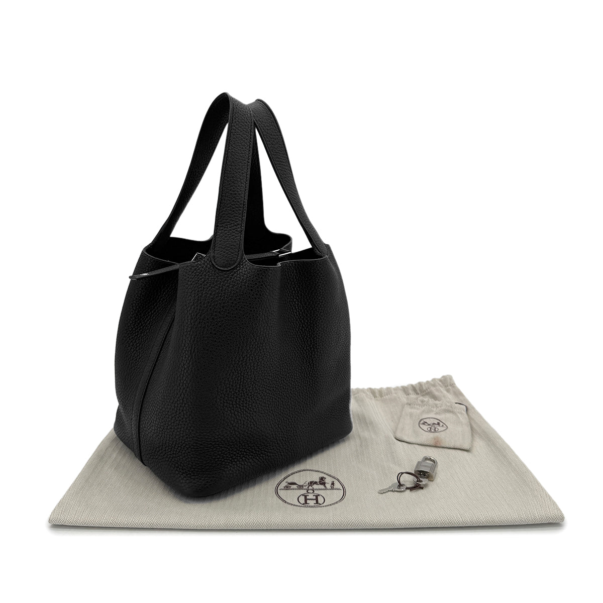 HERMES PICOTIN LOCK MM BLACK TAURILLON CLEMENCE HAND BAG A SHW 90299292