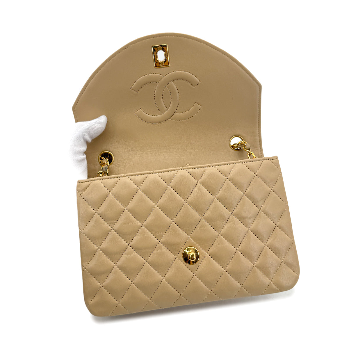 CHANEL VINTAGE MATELASSE HALF MOON CHAIN SHOULDER BAG BEIGE LAMB SKIN 90299348