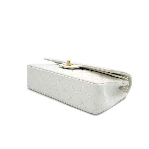 CHANEL VINTAGE CLASSIC FLAP MEDIUM CHAIN SHOULDER BAG WHITE LAMB SKIN 90299560 - PURPOSE