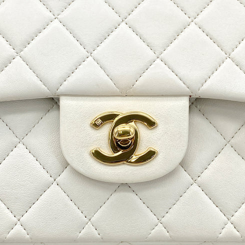 CHANEL VINTAGE CLASSIC FLAP MEDIUM CHAIN SHOULDER BAG WHITE LAMB SKIN 90299560 - PURPOSE