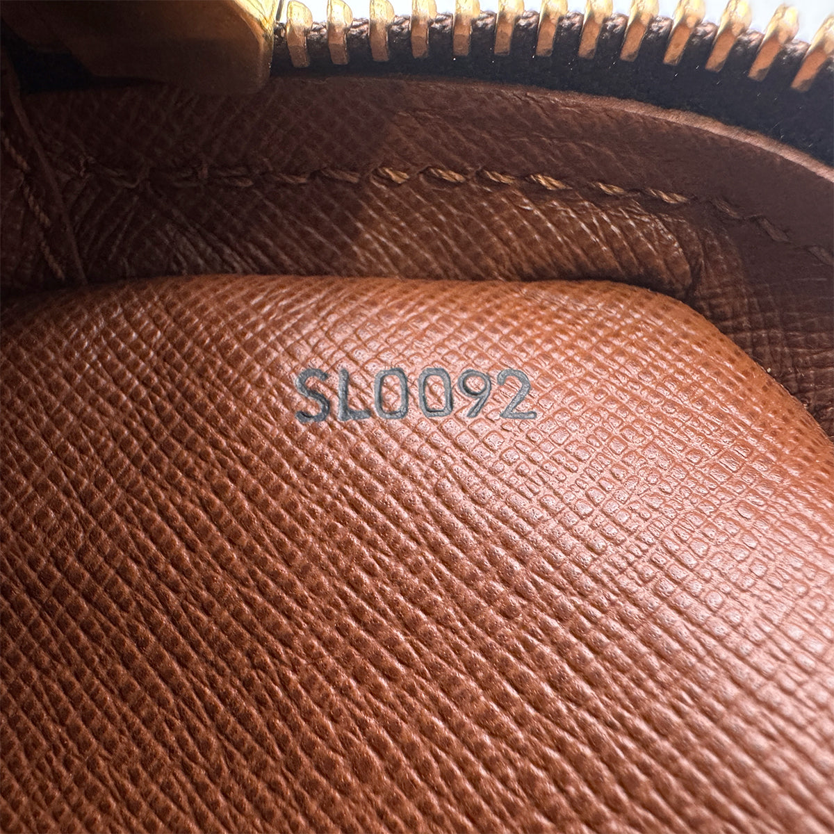 LOUIS VUITTON MONOGRAM DANUBE SHOULDER BAG BROWN M45266 90301639