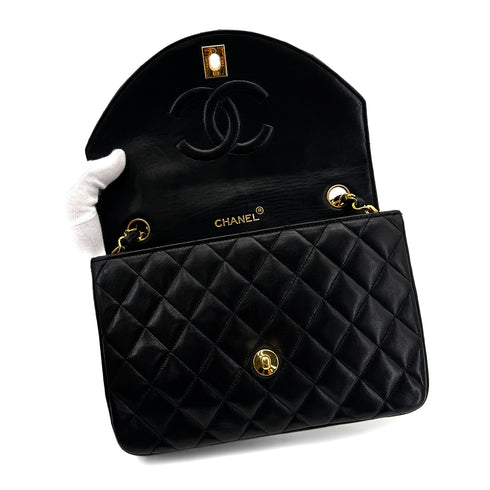 CHANEL VINTAGE MATELASSE HALF MOON CHAIN SHOULDER BAG BLACK LAMB SKIN 90301701 - PURPOSE