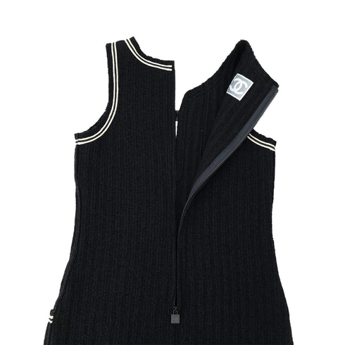 CHANEL SPORTS LINE COCO BUTTON SLEEVELESS DRESS BLACK WHITE WOOL 38 07A RTW 90302397 - PURPOSE