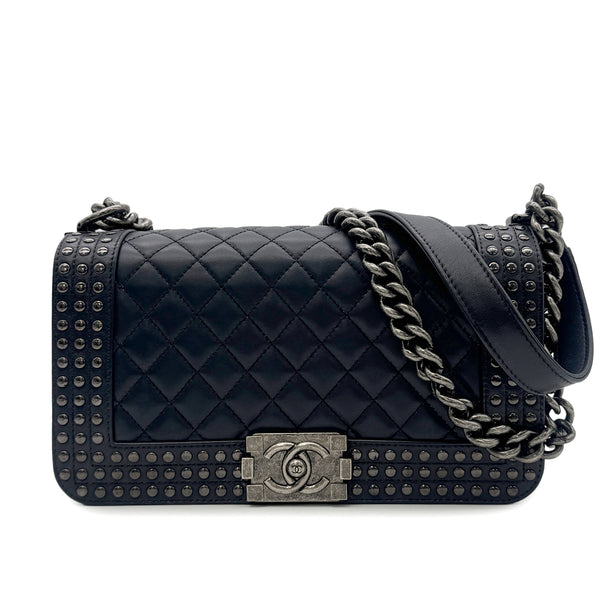 CHANEL BOY CHANEL CHAIN SHOULDER BAG NAVY LEATHER 90302646