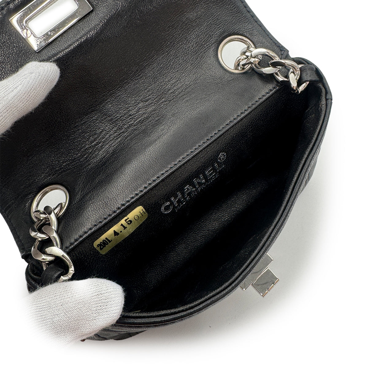 CHANEL VINTAGE 2.55 CHOCOLATE BAR MINI CHAIN SHOULDER BAG BLACK LAMB SKIN 90303020