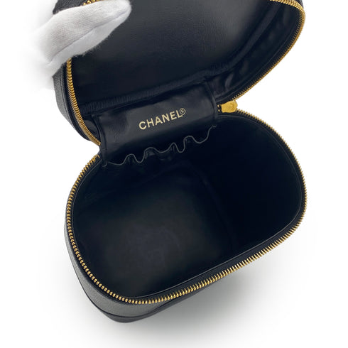 CHANEL VINTAGE VANITY HAND BAG BLACK CAVIAR SKIN 90303492