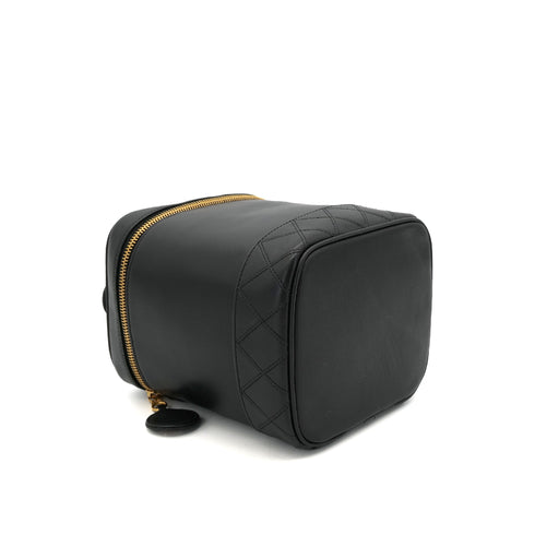 CHANEL VINTAGE VANITY HAND BAG BLACK LEATHER 90304030