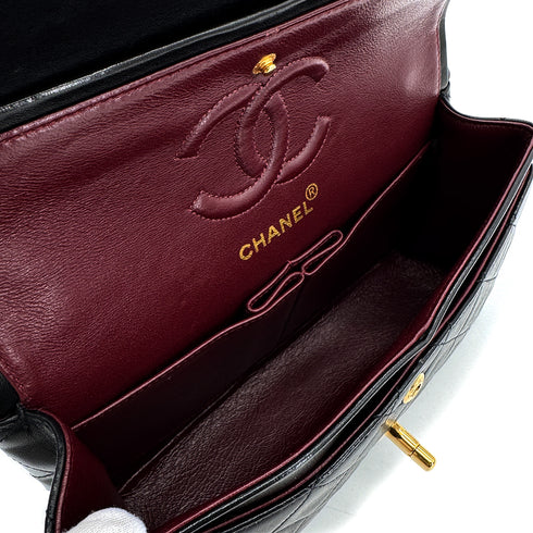 CHANEL VINTAGE CLASSIC FLAP SMALL CHAIN SHOULDER BAG BLACK LAMB SKIN 90305675 - PURPOSE