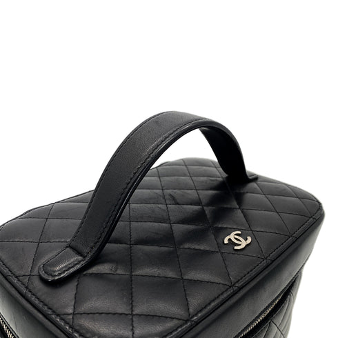 CHANEL MATELASSE VANITY HAND BAG BLACK LAMB SKIN 90305899