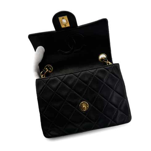 CHANEL VINTAGE MINI SQUARE 17 CHAIN SHOULDER BAG BLACK LAMB SKIN 90306330 - PURPOSE