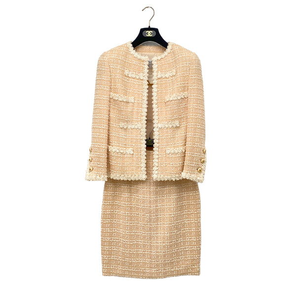 CHANEL VINTAGE COCO BUTTON JACKET SKIRT SET BEIGE TWEED 38 95C RTW 90307037 - PURPOSE