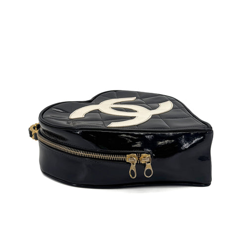 CHANEL VINTAGE MATELASSE HEART VANITY HAND BAG BLACK WHITE ENAMEL 90307208 - PURPOSE