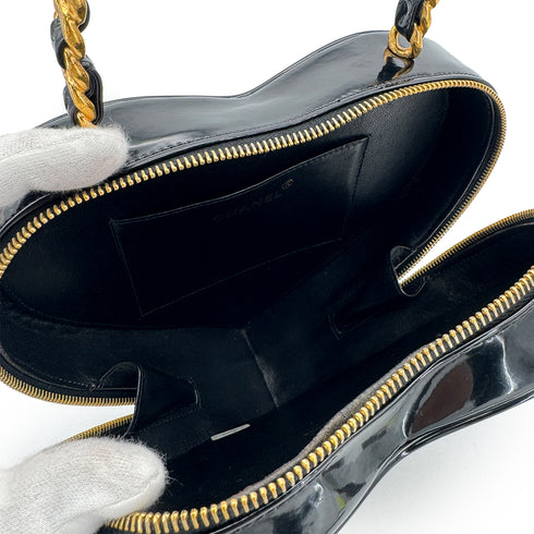 CHANEL VINTAGE MATELASSE HEART VANITY HAND BAG BLACK WHITE ENAMEL 90308211 - PURPOSE