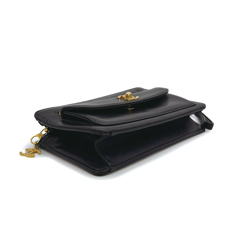 CHANEL VINTAGE TURN LOCK CLUTCH BAG BLACK LAMB SKIN 90308378 - PURPOSE