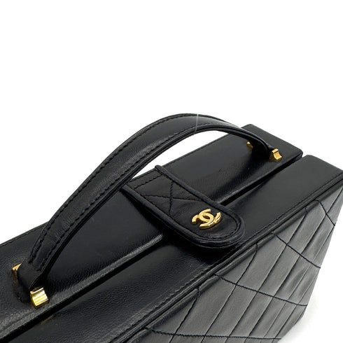 CHANEL VINTAGE VANITY MATELASSE CHAIN SHOULDER BAG BLACK LAMB SKIN 90308990 - PURPOSE