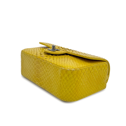 CHANEL TURN LOCK CHAIN SHOULDER BAG YELLOW PYTHON 90309173 - PURPOSE