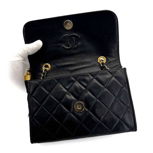 CHANEL VINTAGE MATELASSE CHAIN SHOULDER BAG FRINGE BLACK LAMB SKIN 90309665 - PURPOSE