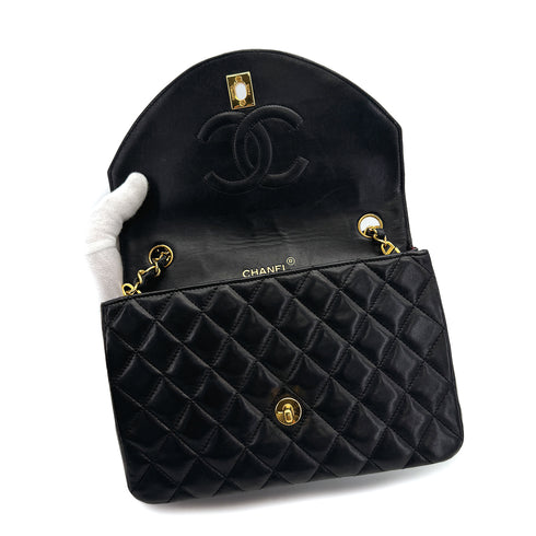 CHANEL VINTAGE MATELASSE HALF MOON CHAIN SHOULDER BAG BLACK LAMB SKIN 90309821 - PURPOSE