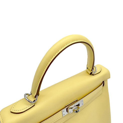 HERMES KELLY 25 RETOURNE JAUNE POUSSIN VEAU SWIFT HAND SHOULDER BAG 2021 Z PALLADIUM HARDWARE 90310259 - PURPOSE