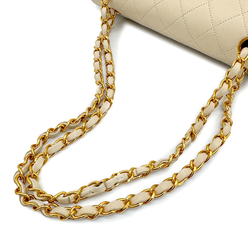 VINTAGE CHANEL CLASSIC FLAP MEDIUM CHAIN SHOULDER BAG LIGHT BEIGE LAMB SKIN GOLD HARDWARE 90310314 - PURPOSE