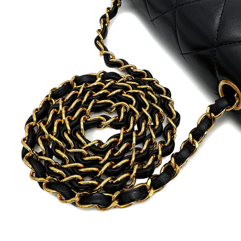VINTAGE CHANEL DIANA SMALL CHAIN SHOULDER BAG BLACK LAMB SKIN GOLD HARDWARE 90310323