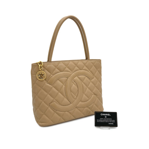 VINTAGE CHANEL MEDALLION TOTE BAG BEIGE CAVIAR SKIN GOLD HARDWARE 90310834