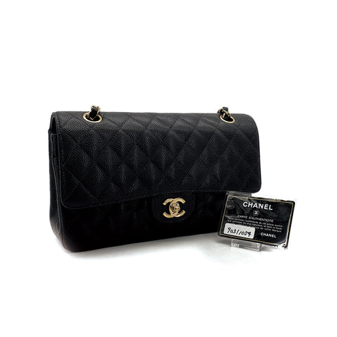 VINTAGE CHANEL CLASSIC FLAP MEDIUM CHAIN SHOULDER BAG BLACK CAVIAR SKIN GOLD HARDWARE 90311054