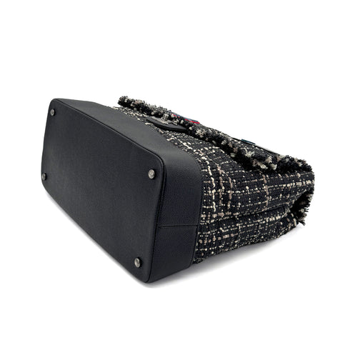 CHANEL AIRLINE HAND CHAIN SHOULDER BAG BLACK TWEED CAVIAR SKIN SILVER HARDWARE 90311263