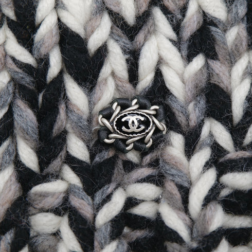 CHANEL KNIT HAT COCOMARK BLACK WHITE M RTW 90314405