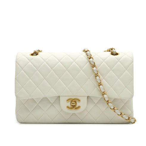 VINTAGE CHANEL CLASSIC FLAP MEDIUM CHAIN SHOULDER BAG WHITE LAMB SKIN GOLD HARDWARE 90341715