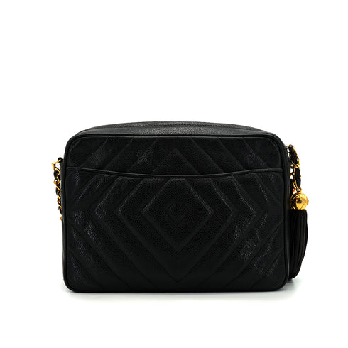 VINTAGE CHANEL DIAMOND STITCH FRINGE CHAIN SHOULDER BAG BLACK CAVIAR SKIN GOLD HARDWARE 90341723