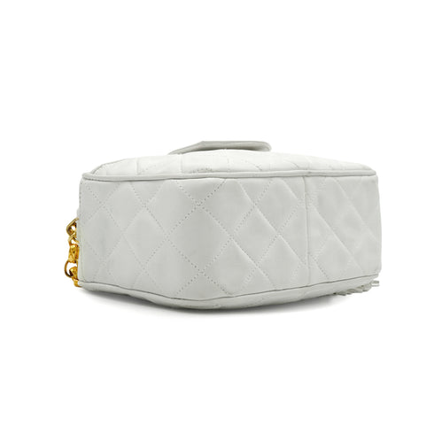 VINTAGE CHANEL MATELASSE BIJOU CHAIN SHOULDER BAG FRINGE WHITE LAMB SKIN GOLD HARDWARE 90342414