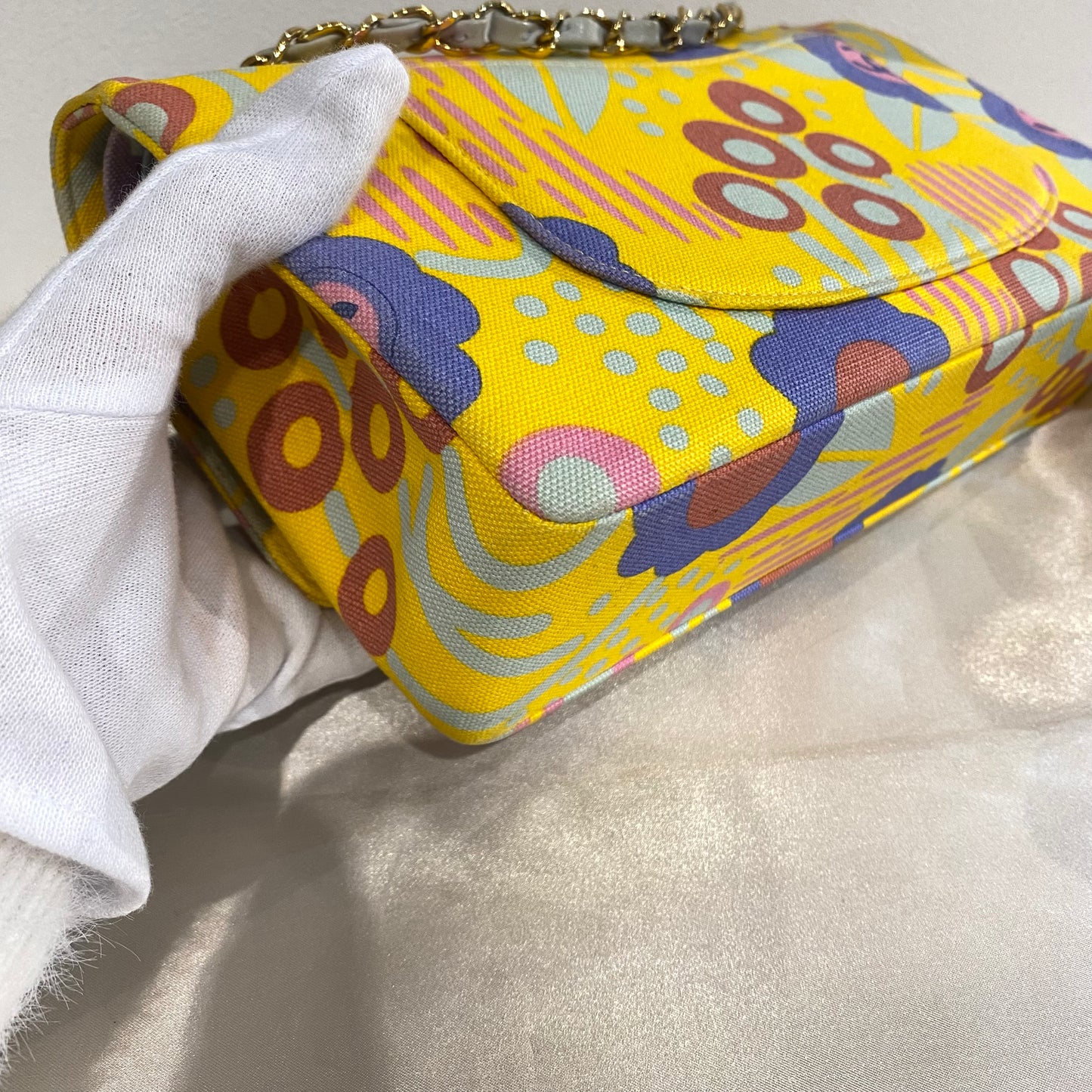 CHANEL VINTAGE CLASSIC FLAP MEDIUM CHAIN SHOULDER BAG FLOWER PRINT YELLOW LIGHTBLUE CANVAS 90215300